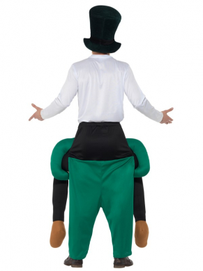 Gedragen worden door een Paddy's Leprechaun wat voor leuke reacties zou dat opleveren tijden jouw feestje?!
Green, One Piece Suit with Mock Legs.