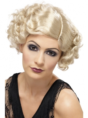 Blonde flirterige Flapper-pruik uit de jaren 20. Korte pruik met scheiding en krullen. Typisch jaren twintig kapsel. Leuk bij flapper charlston verkleedkostuums. 