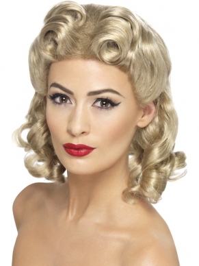 40's Sweetheart Blonde Pruik met Krullen. Half lang haar in de jaren 40 stijl. 