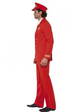 Ga jij als sexy piloot in het rood. Val lekker op met dit High Flyer Rood Piloten Kostuum. Inbegrepen is de rode jas, shirt front, de rode broek en de pilotenpet. We verkopen ook het rode bijpassende stewardessen kostuum. Ga met een grote groep en ontvang extra groepskorting. 