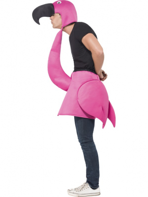 Roze opvallende Flamingo Verkleedset voor Carnaval of een crazy animal party! Dit grappige setje is unisex en kan door mannen en vrouwen gedragen worden. Ook leuk voor een vrijgezellenfeest. U krijgt het roze (foam) flamingo setje met nek en hoofdstuk. U moet hier dus nog wel wat onder dragen zoals, bijvoorbeeld ons model, een zwart shirt en broek (of panty). Het verkleedsetje is 1 maat. 