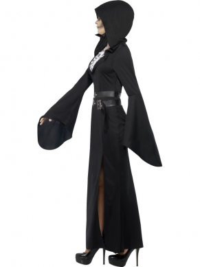 Altijd al een Lady Reaper willen zijn? Dit is je kans en ga met Halloween voor deze mysterieuse zwarte jurk met riem. Bekijk de bijpassende accessoires hier.