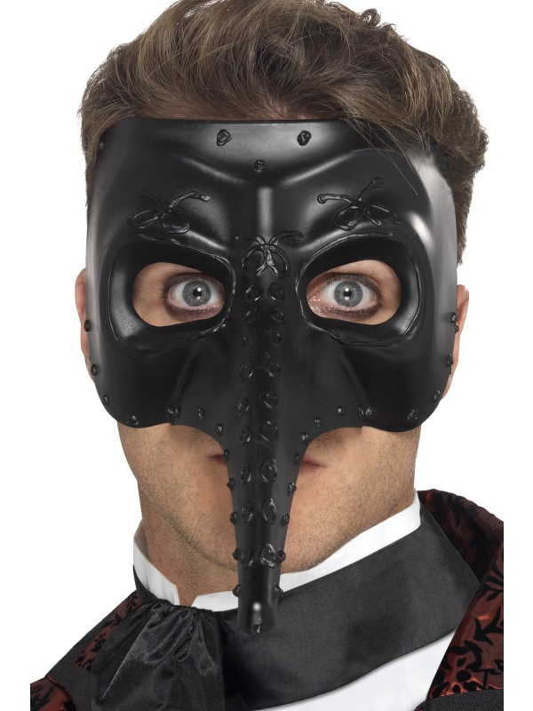 Een mysterieus zwart Venetian Gothic Capitano Mask, voor een gemaskerd feestje.