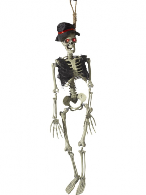 Ter decoratie op jouw Halloween/Horror feest deze hangende Bruidegom Skelet met lichtgevende ogen, geluid en beweging.
90cm/35inch