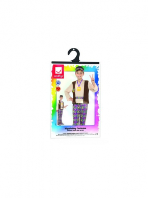 Hippie Boy Kostuum, bestaande uit een multi-gekleurde broek met uitlopende pijpen,Top met giletje maximaal vast, Medaillion en Hoofdband.Je bent in één keer klaar voor jouw feest.