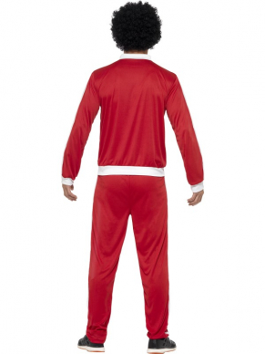 Back to the Eighties met dit rode Scouser Trainingspak, bestaande uit het jasje en broek. Maak de look compleet met de bijpassende Scouser Set die bestaat uit de pruik en snor.