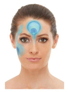 Maak jouw look compleet met deze Make-Up FX, Peacock Aqua Kit, bestaande uit schmink, glitterpotje en applicators.