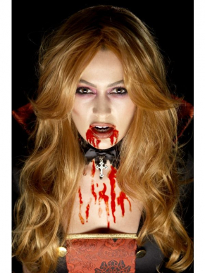 Met de Make-Up FX, Gel Blood maak je jouw Halloween/Horror Look helemaal compleet.Red, 29.57ml