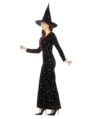 Deluxe Black Magic Ouija Witch Kostuum, bestaande uit de zwarte velourse jurk met bijpassende hoed. Maak de look compleet met bijpassende accessoires en je bent klaar voor Halloween of Themafeestje. Bekijk hier onze gehele Heksen Collectie.