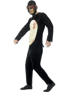 Jaag iedereen de stuipen op het lijf tijdens Halloween met dit Deluxe Zombie Chimp Kostuum, bestaande uit de zwarte jumpsuit, met EVA masker. Maak het kostuum amgstaanjagender met bloedspray wat je op het kostuum kan spuiten.