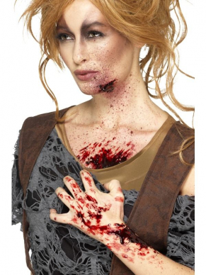 Maak jouw Horror Look compleet met deze Make-Up FX, Scab Blood.Donker rood van kleur en droogt realistisch, 25g.
