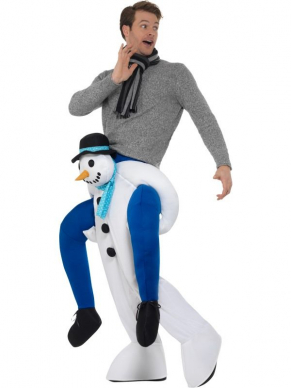 Dansend achterop de rug van een Sneeuwpop het kan met dit geweldige Piggyback Snowman Kostuum. Dit kostuum bestaat uit één geheel met bungelende benen voor een leuk effect. Bekijk hier onze gehele collectie Piggyback Kostuums.