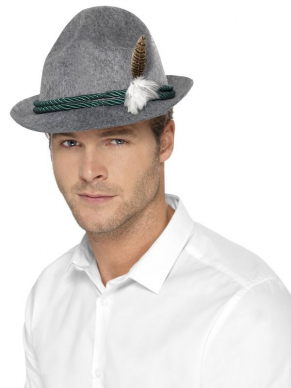 Maak je Tiroler outfit compleet met dit geweldige grijze German Trenker Hat with Feather. Bekijk hier onze gehele Oktoberfest Collectie.