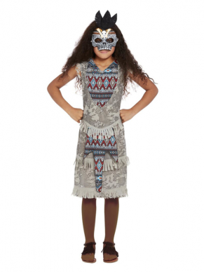 Dark Spirit Warrior Girl Kinderkostuum. Dit kostuum bestaat uit de grijze jurk met bijpassend masker. Met dit kostuum ben je in 1 keer klaar voor jouw Halloweenparty. Perfect te combineren met onze Dark Spirit Warrior Boy Kostuum.