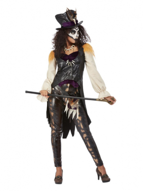 Dit Deluxe Voodoo Witch Doctor Kostuum is perfect voor Halloween. Het kostuum bestaat uit het jasje, mock top, legging, hoed en ketting. Wij verkopen ook het bijpassende Deluxe Voodoo Witch Doctor Kostuum.