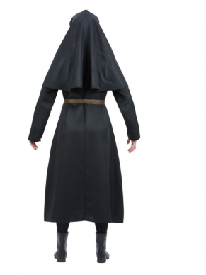 The Nun dames kostuum, bestaande uit de tuniek, kap, riem, masker en ketting. Met dit kostuum ben je in één keer klaar voor Halloween.
Wasinstructie: Niet geschikt voor reiniging, alleen chemisch reinigen