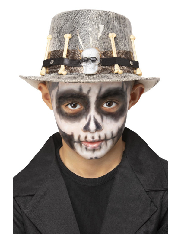 Maak jouw Voodoo look helemaal af met deze te gekke Voodoo Distressed hoed. Bekijk hier ons gehele Halloween assortiment voor een complete partylook.