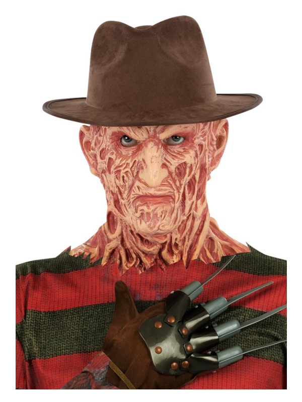 Deze Freddy Krueger hoed mag niet ontbreken als je verkleed gaat als Freddy Krueger. Maak je Freddy Krueger-look met deze Typische Freddy Krueger-hoed.