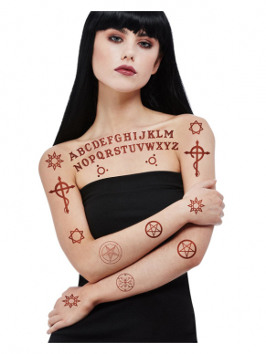 Met deze Satanic Tattoo Transfers maak je jouw Halloween look heelmaal af.