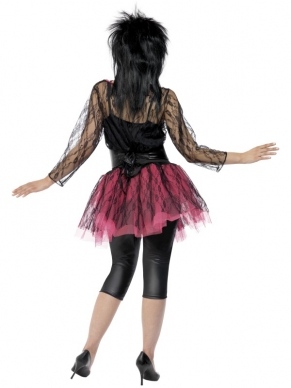 1980s Icon Rock Chicks Dames Verkleedkostuum. Compleet kostuum met zwart shirt, zwart gillet, roze tutu rok met zwart kant, zwarte legging en zwarte glazende riem. Verkrijgbaar in diverse maten. 