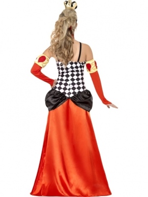 Hartenkoningin Queen of Broken Hearts Kostuum. Prachtige lange jurk (top en losse rok) met hoepel aan de onderkant en a-symmetrisch van boven, handschoenen, kraagje en diadeem met kroontje. 