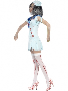 Zombie Sailor Matroos Halloween Verkleedkleding. Inbegrepen is de matrozenjurk met bloedspatten en het matrozenhoedje. De Halloween accessoires verkopen we los. 