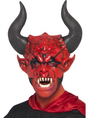Duivel Devil Lord Gezichtsmasker Halloween. Latex gezichtsmasker waarbij de mond vrij is zodat je nog makkelijk kan eten en drinken. We verkopen nog veel meer Horror Maskers. 