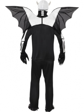 Gothic Manor Demon Heren Halloween Kostuum. Inbegrepen is het shirt, de vleugels, de broek, de handschoenen, de hoody en het masker. Compleet Horror Halloween Kostuum. 