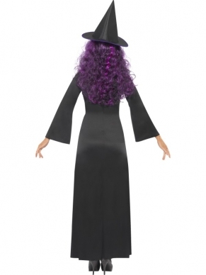 Zwart Lang Heksen Halloween Kostuum. Inbegrepen is de lange zwarte heksenjurk, de heksenhoed en de halsband (chocker). Leuk voor Halloween, leuke prijs. 