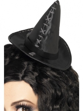 Zwart Mini Heksenhoedje op Diadeem. Leuk voor Halloween of een Heksenfeest.
