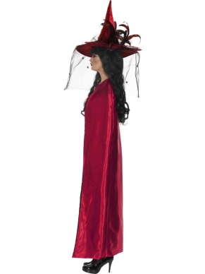 Deze cape is aan twee kanten te dragen. Zwart Rode Heksen Cape Halloween Verkleedkleding. De ene kant is zwart en de andere kant is rood. Dus u kunt deze cape meerdere keren dragen, voor verschillende outfits. Mooie luxe cape met mooie sluiting. 