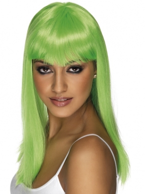 Neon Groene Glamourama Pruik van mooie kwaliteit: lange stijle pruik met strakke pony. Deze pruik is verkrijgbaar in diverse kleuren.