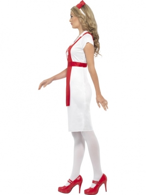 Leuk kostuum voor een scherpe prijs: Rood Wit Zuster Dames Verkleedkostuum met witte jurk en rood schort en zusterkapje (in het rood). We verkopen leuke zuster accessoires met hoge kortingen bij dit kostuum. 