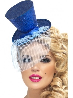 Fever Blauw Mini Hoedje op Diadeem met Afneembare Sluier. Dit hoedje is verkrijgbaar in verschillende kleuren.