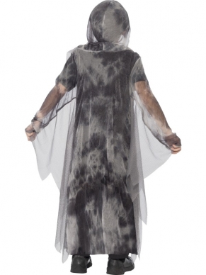 Jaag je vrienden de stuipen op het lijf met dit Ghostly Ghoul Halloween Kostuum! Het kostuum bestaat uit een lange grijze jurk met capuchon, wijde mouwen en Glow In The Dark opdruk op de borst. Je kunt ook schminksetjes, verschillende seizen en andere accessoires bij ons bestellen om je outfit compleet te maken.